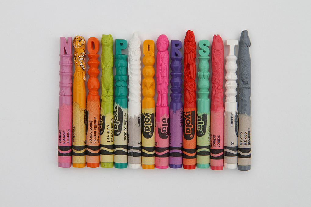 alphabet-crayons-diem-chua-05