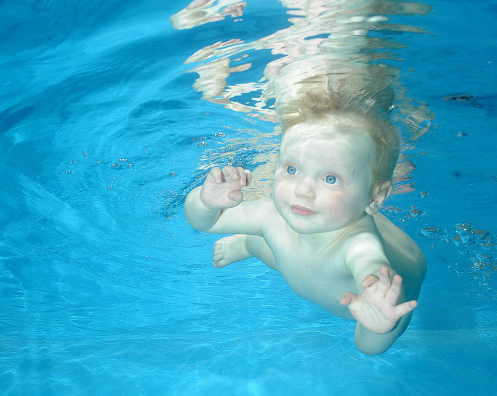 phil shaw swimming babies 01