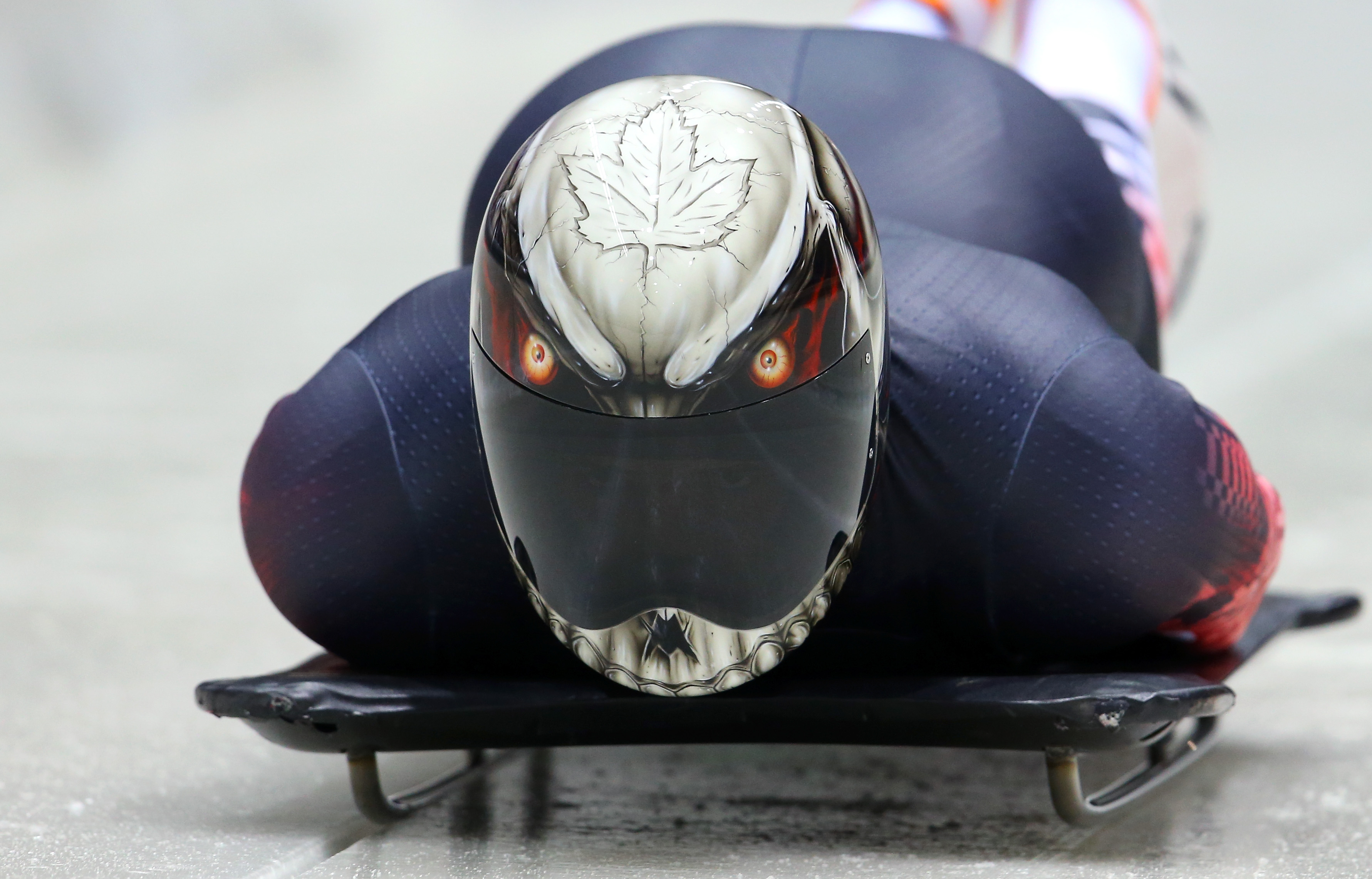 sochi-olympics-skeleton-helmet-canada-eric-neilson