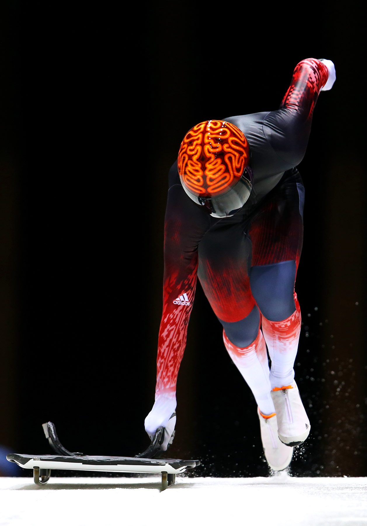 sochi-olympics-skeleton-helmet-canada-john-fairbairn-02