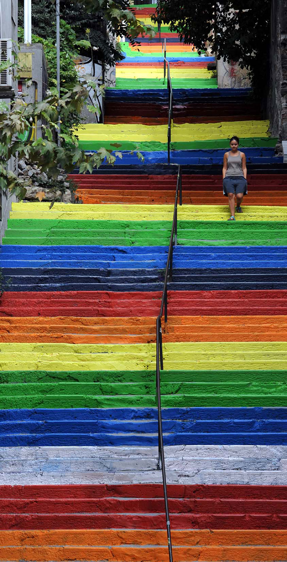 painted-steps-around-the-world-14
