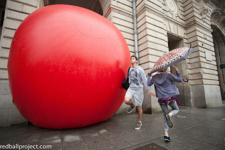 giant-red-ball-project-08