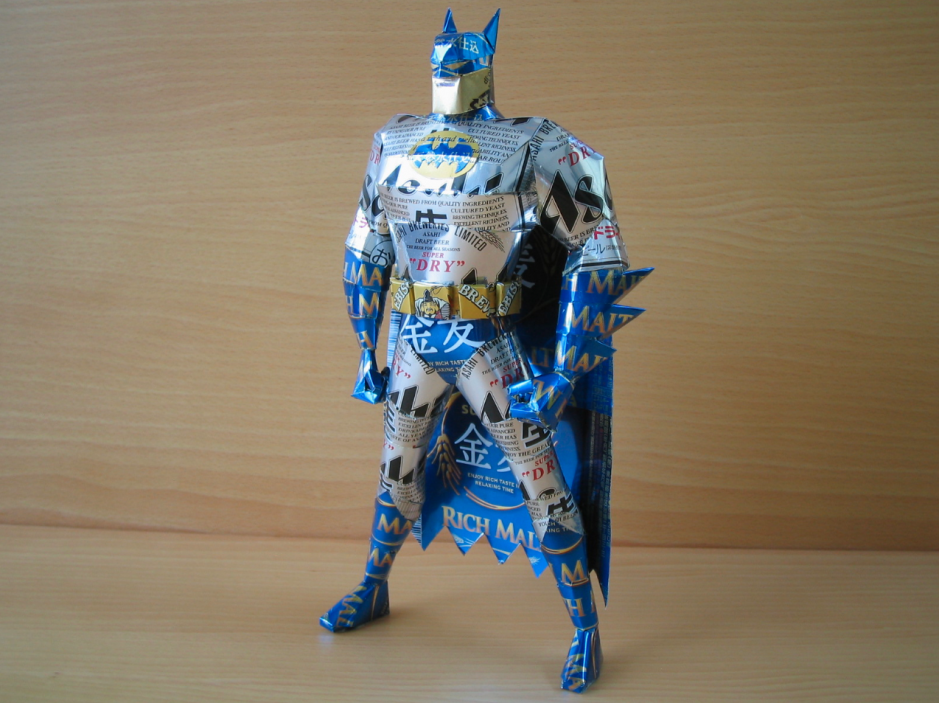 Makaon-Can-Sculptures-batman