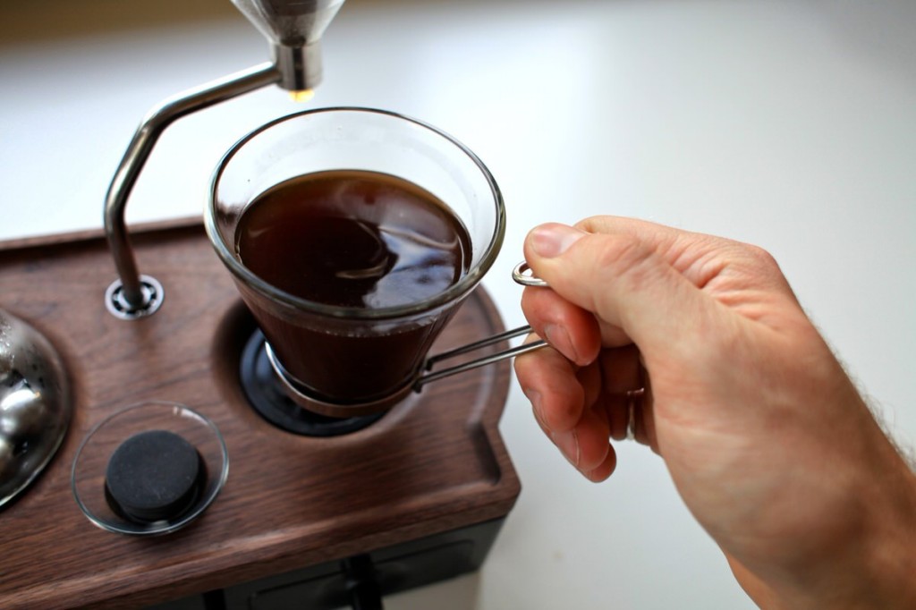 coffee-maker-alarm-clock-joshua-renouf-09