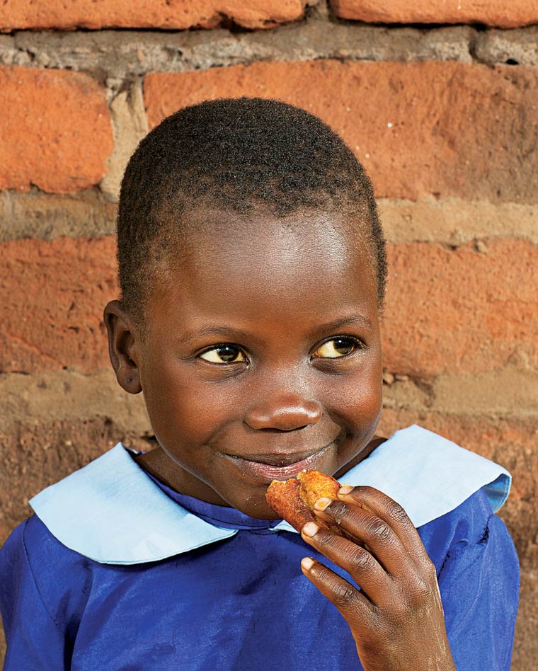 What_kids_around_the_world_eat_for_breakfast_hannah_whitaker_malawi_01