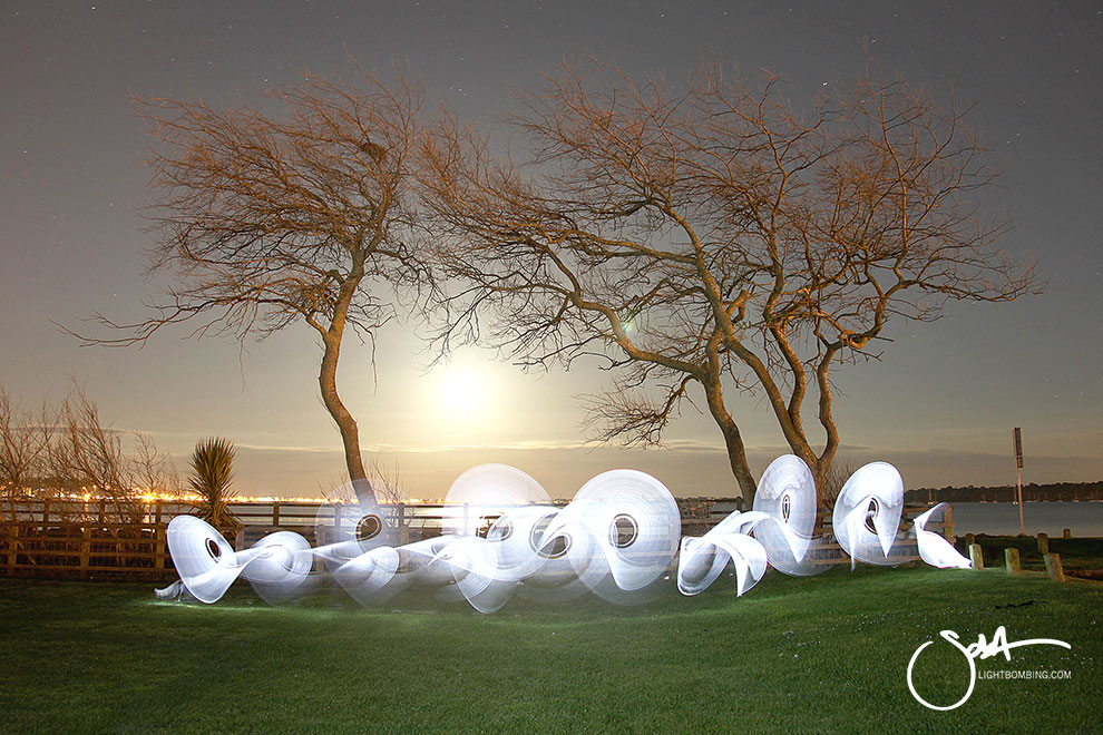 Light-Painting-Sola-Country-Side-Light-Art-Poole-Harbour