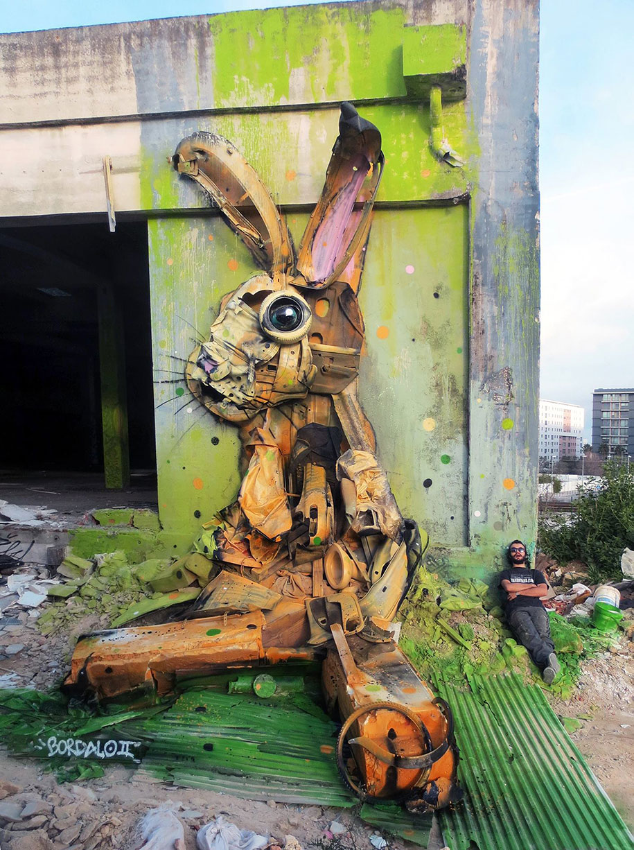 trash-street-art-bordalo-01