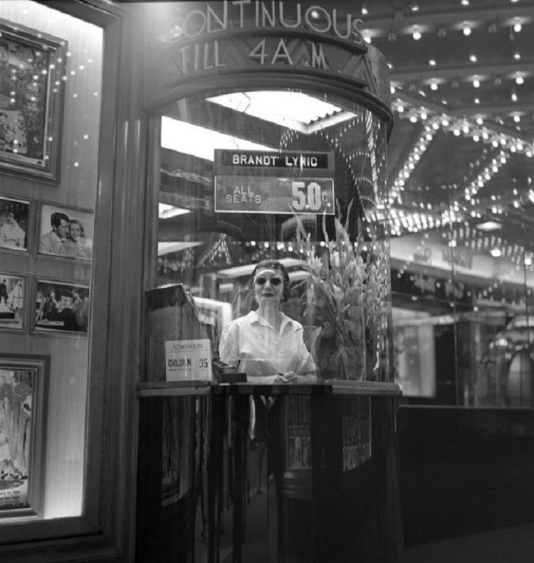frank_larson_vintage_photos_nyc_1950s_05