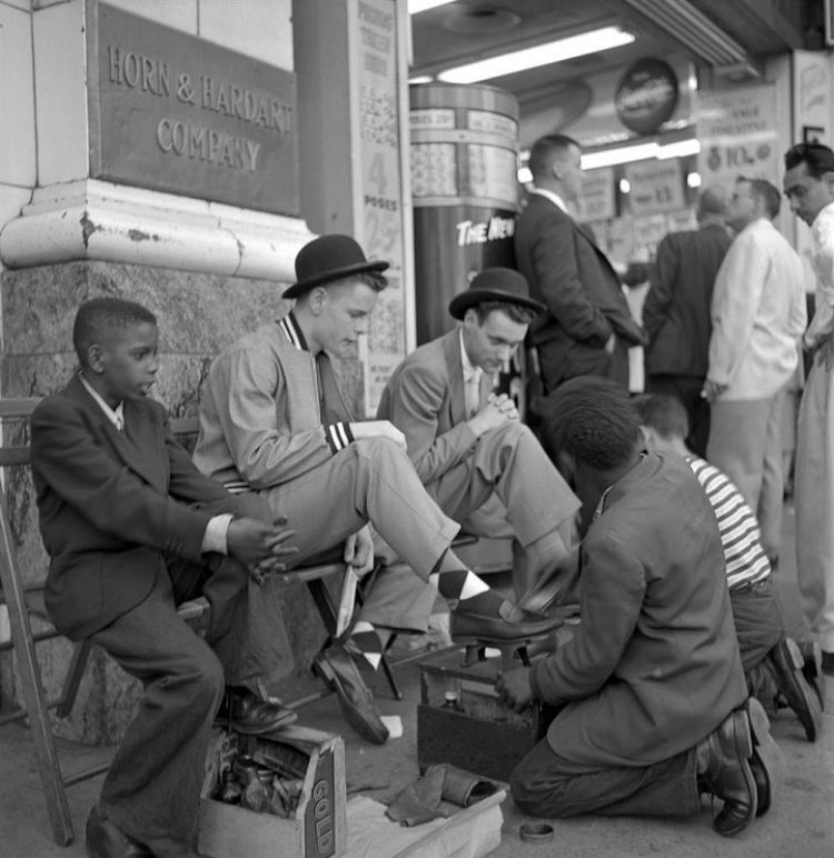 frank_larson_vintage_photos_nyc_1950s_12